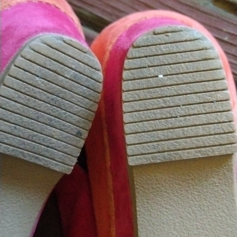 Sofft Pink and Orange Suede Wedge Sandals - Picture 4 of 8